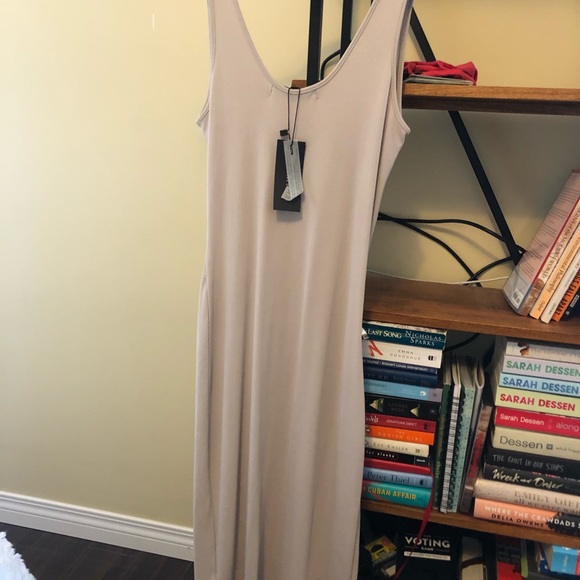 Dynamite dress - Picture 4 of 5